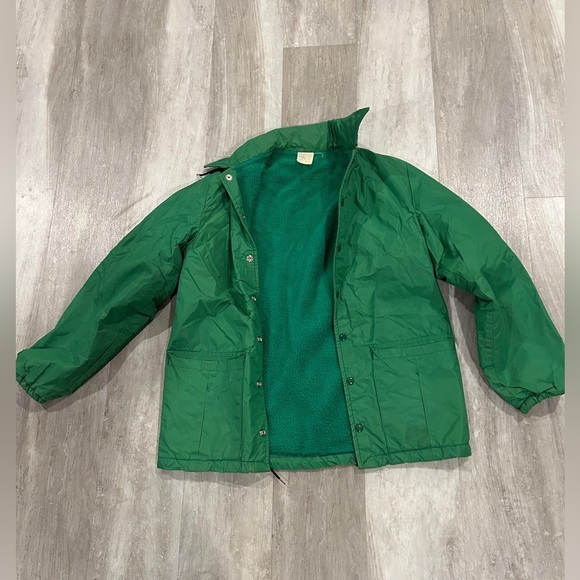 Howe Other - Vintage HOWE Athletic Apparel Hooded SZ S, Sports Jacket Acetate Blend Lining